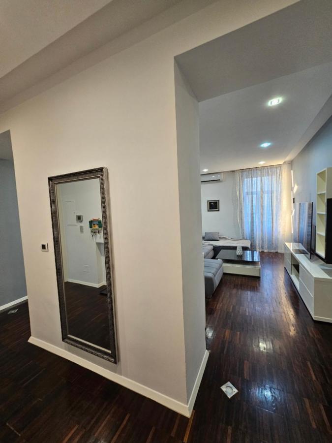 Azzuro Apartment Self Check In Fiume Esterno foto